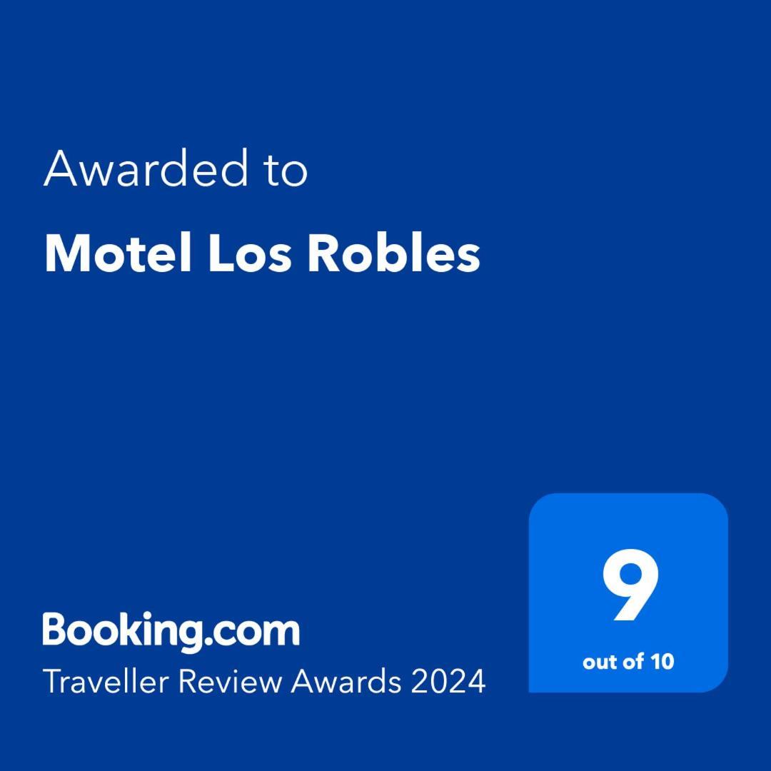 Motel Los Robles テムコ エクステリア 写真